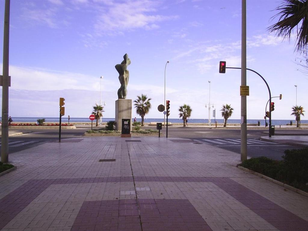 Apartamento Huelin, A 5 Minutos A Pie De La Playa Apartman Málaga Kültér fotó