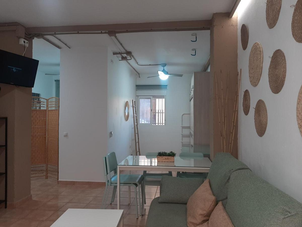 Apartamento Huelin, A 5 Minutos A Pie De La Playa Apartman Málaga Kültér fotó